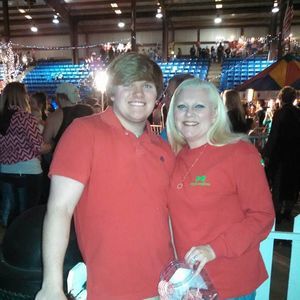 Meet your Posher, Tucker